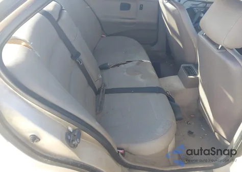 1992 BMW 325 I z USA, uszkodzony, nr VIN WBACB3313NFE01205